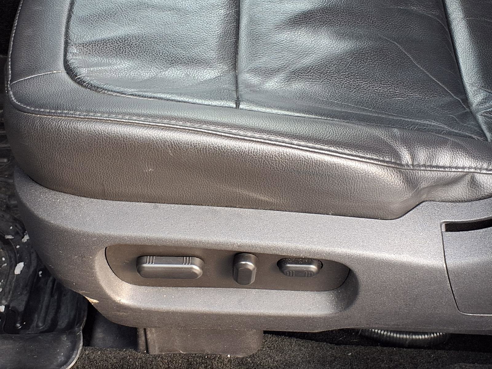 Used 2017 Ford Flex SEL w/ Equipment Group 202A image 4