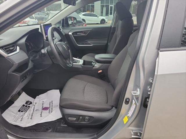 Certified 2023 Toyota RAV4 XLE FWD image 15