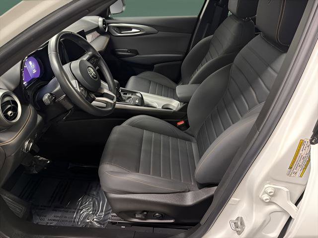 Used 2024 Alfa Romeo Tonale Ti image 12