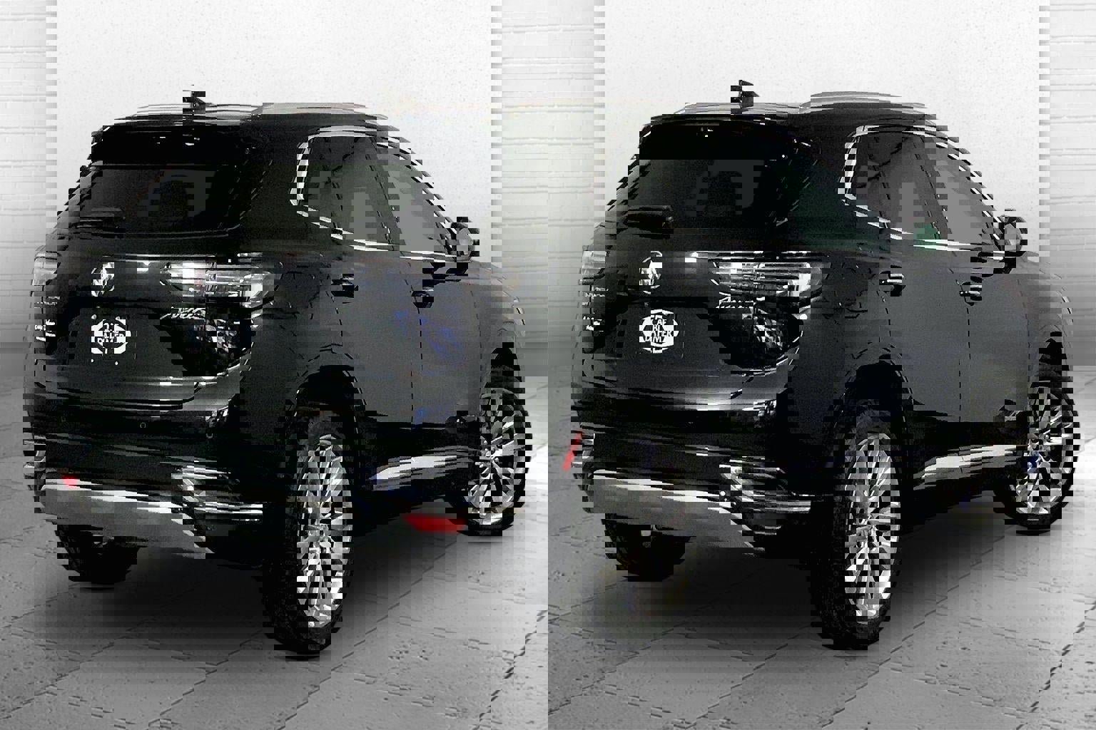 Used 2023 Buick Envision Avenir image 13