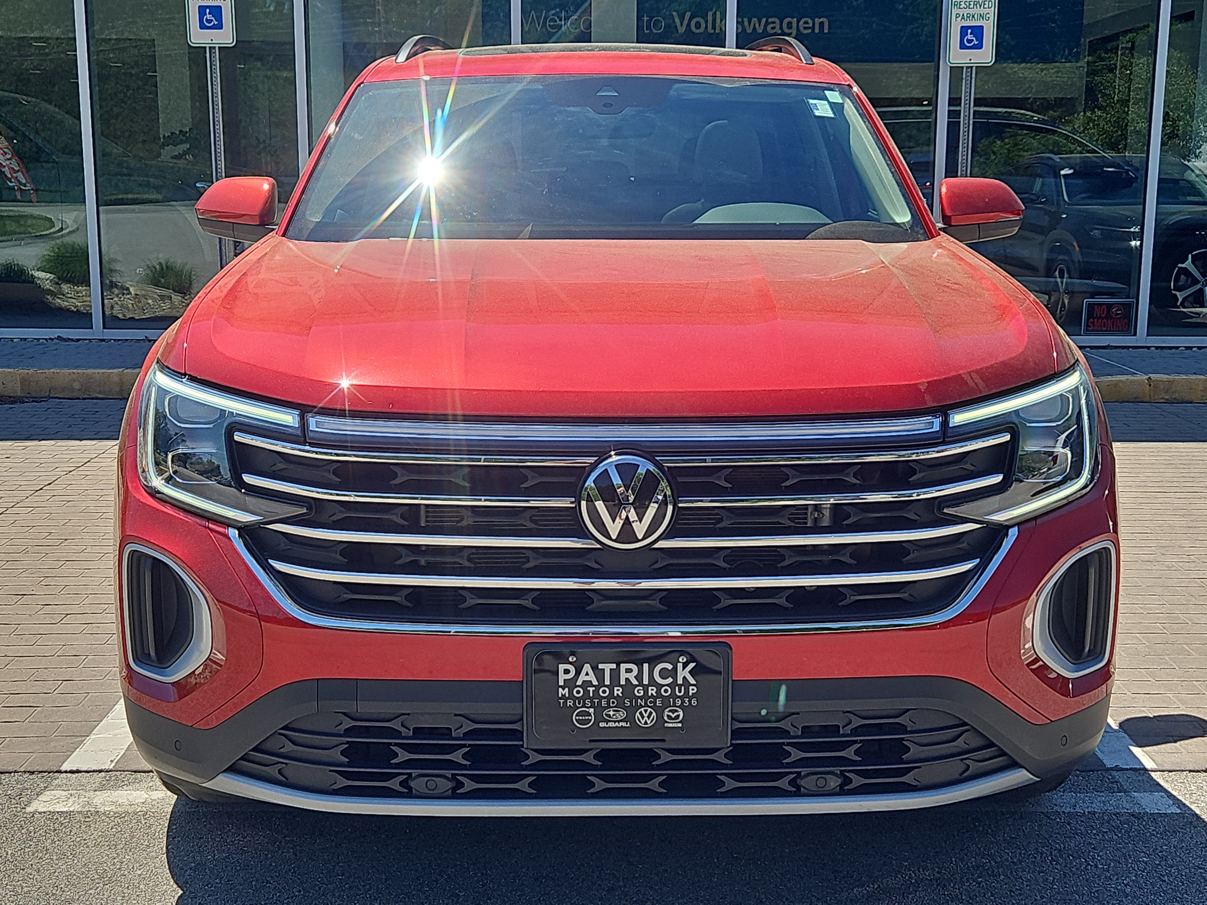 Certified 2024 Volkswagen Atlas SE w/ Panoramic Sunroof Package AWD/4WD image 27
