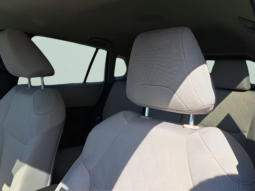 Certified 2025 Toyota Corolla Cross LE image 16