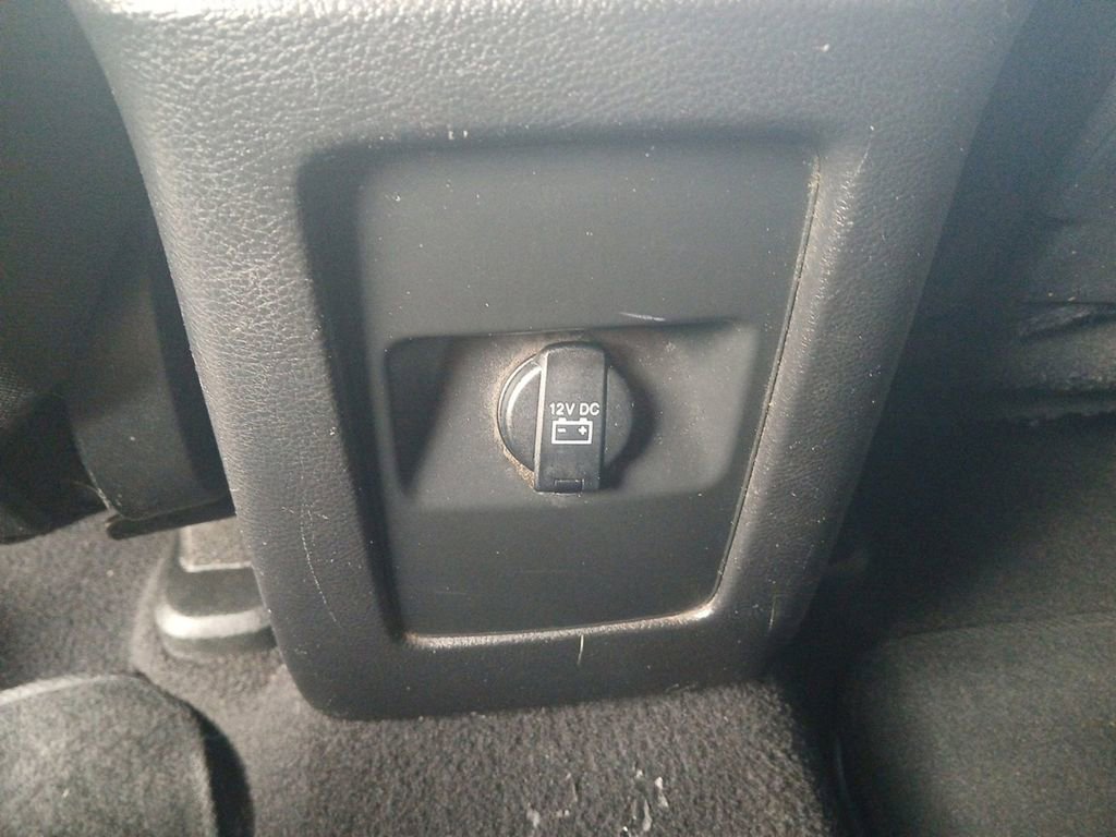 Used 2017 Dodge Journey SXT w/ Comfort/Convenience Group image 11