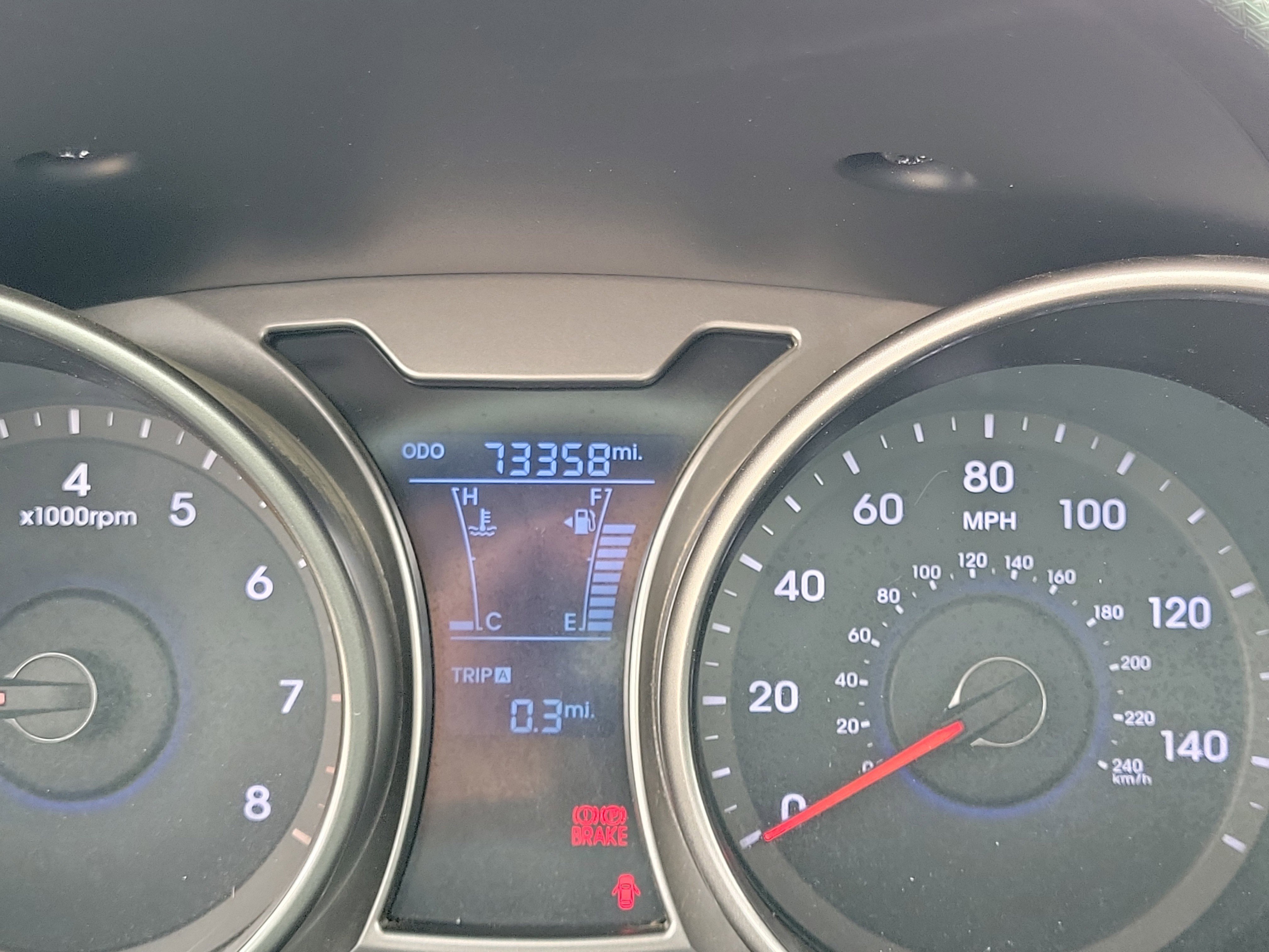 Used 2016 Hyundai Veloster w/ Option Group 02 image 25