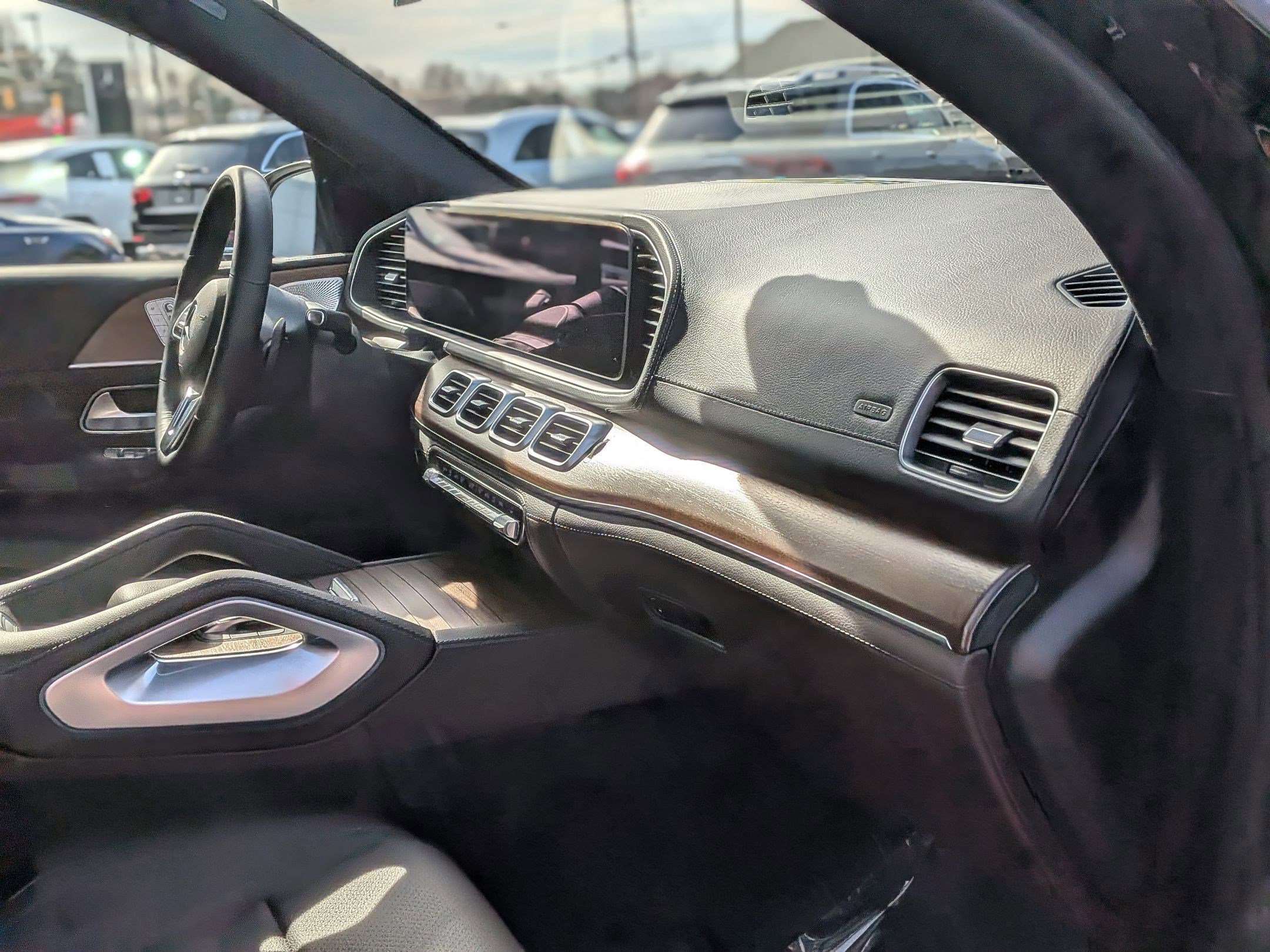 Used 2023 Mercedes-Benz GLE 350 4MATIC image 38