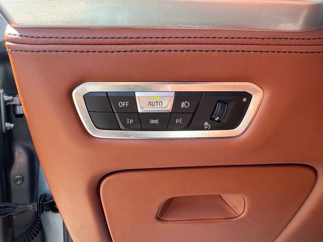 Certified 2023 BMW X7 M60i w/ Executive Package AWD/4WD image 14