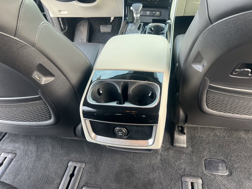 Certified 2023 Kia Carnival EX image 18