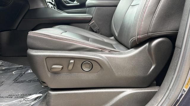 Used 2023 Chevrolet Tahoe RST w/ Luxury Package AWD/4WD image 29