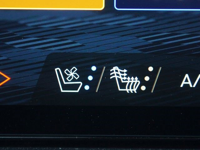 New 2026 Chevrolet Tahoe Premier w/ Sun And Tow Package image 5