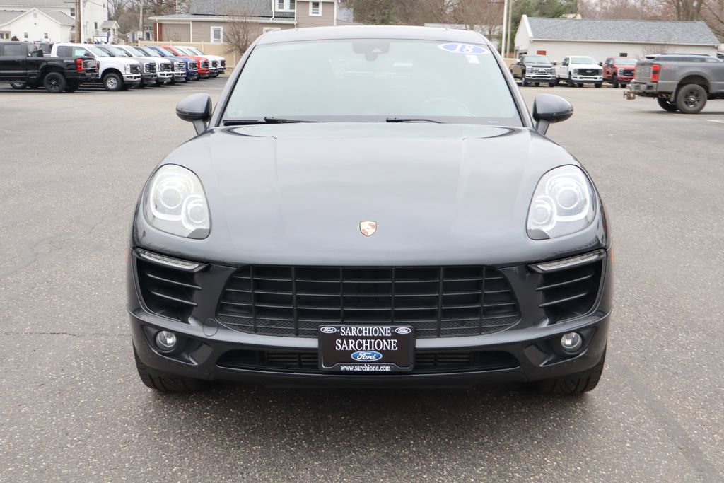 Used 2018 Porsche Macan Sport Edition w/ Driver Memory Package image 12