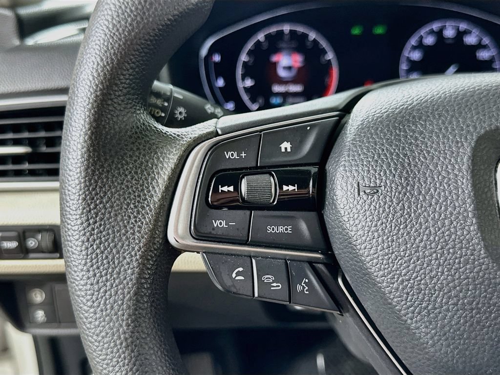 Used 2019 Honda Accord LX image 22