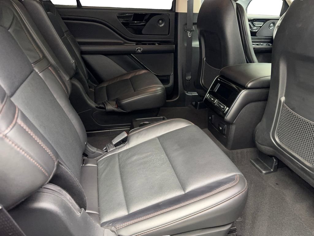 Used 2024 Lincoln Aviator Reserve w/ Equipment Group 201A image 41