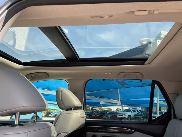 Certified 2025 Honda Pilot Elite image 12