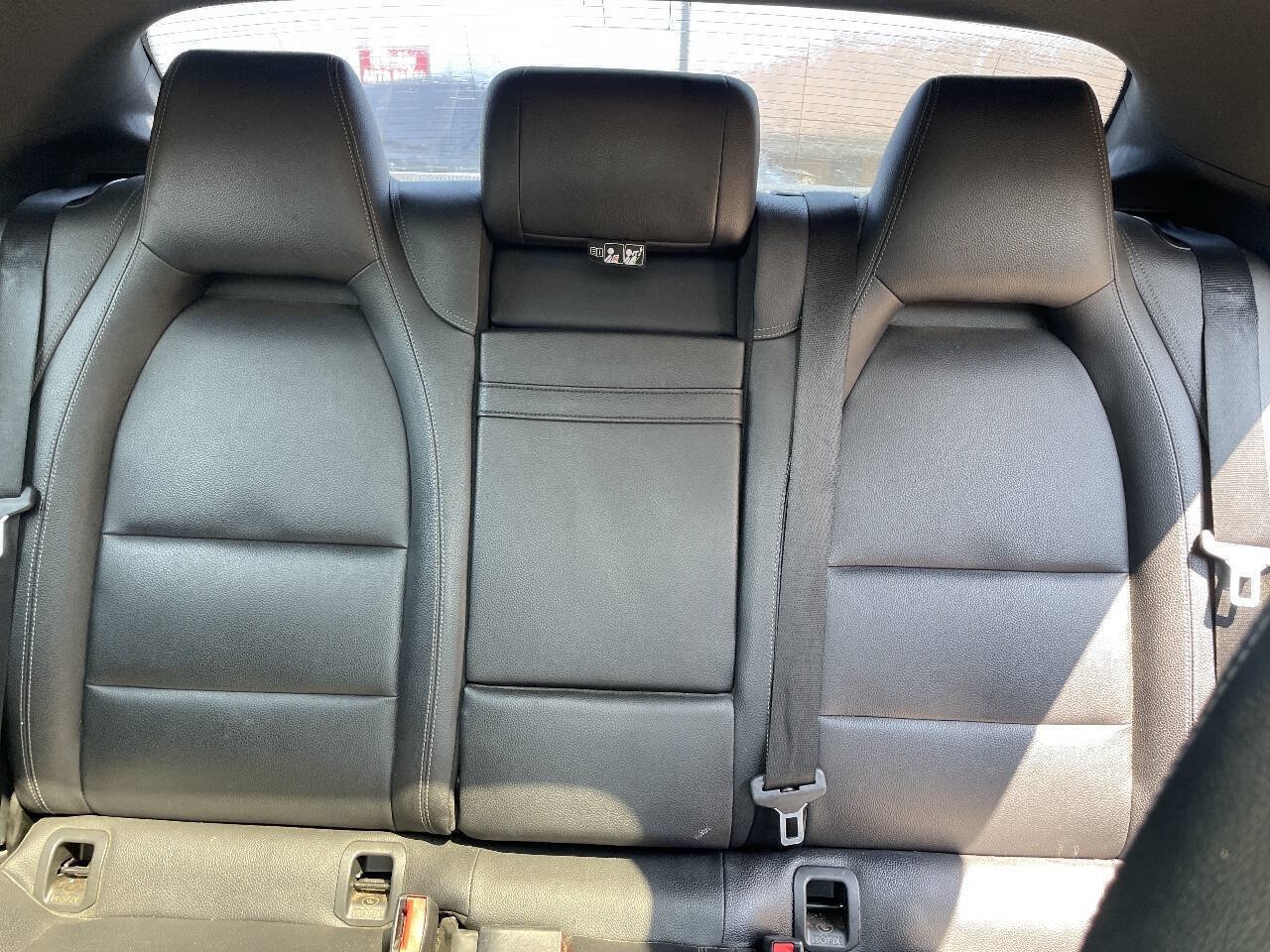 Used 2017 Mercedes-Benz CLA 250 4MATIC image 28