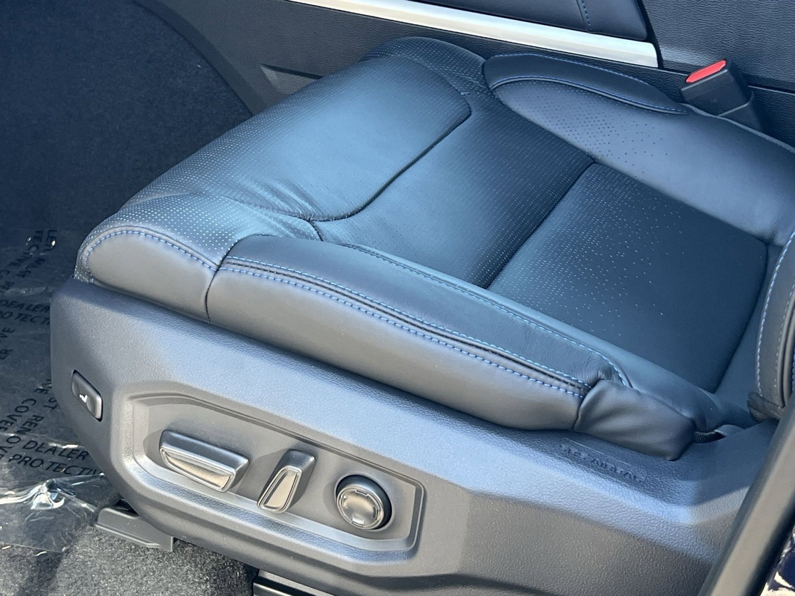 New 2026 Toyota Sequoia Platinum AWD/4WD image 8