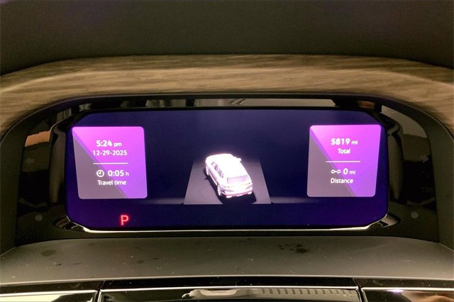 Used 2025 Volkswagen Atlas SEL Premium R-Line image 20