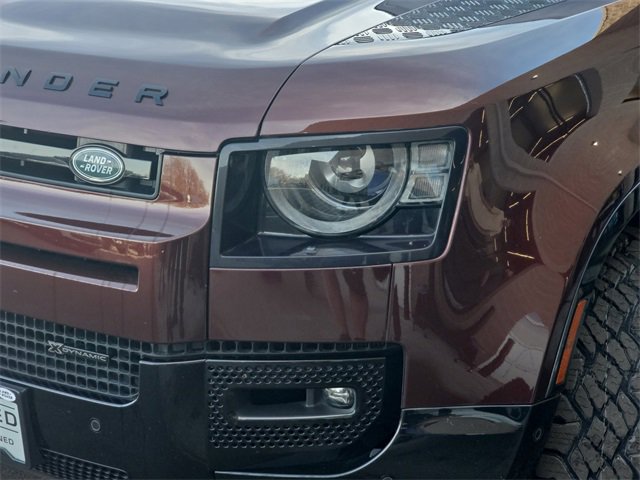 Used 2023 Land Rover Defender 130 X-Dynamic SE image 31