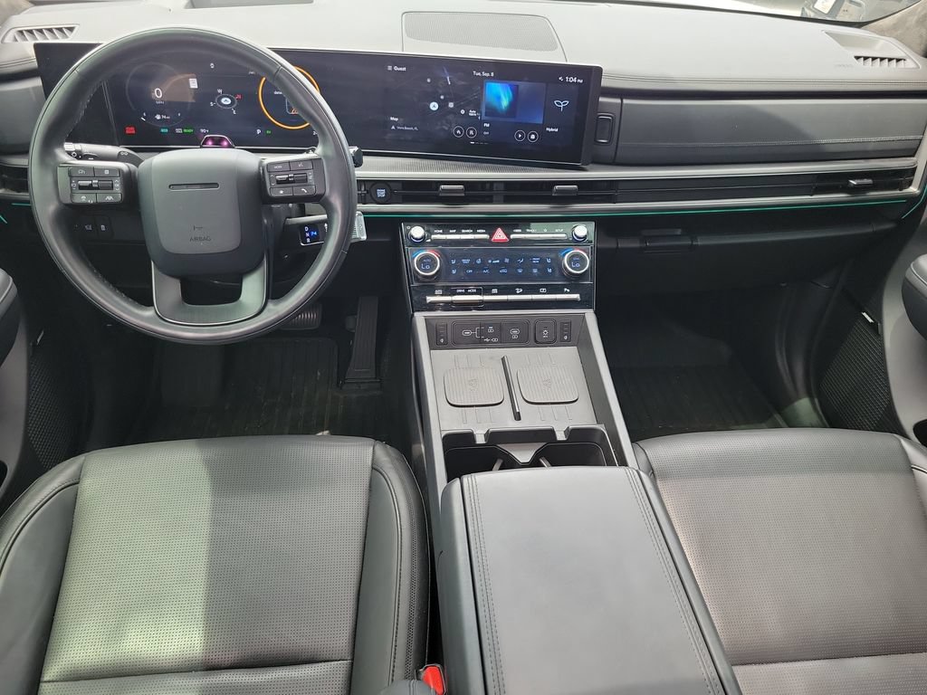 Used 2025 Hyundai Santa Fe Calligraphy AWD/4WD image 26