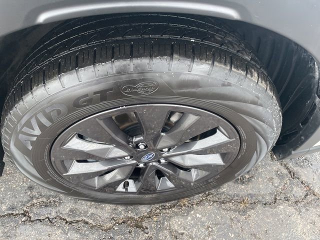 Used 2025 Subaru Outback Onyx Edition image 18