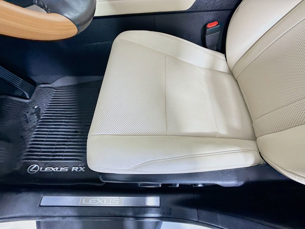 Certified 2022 Lexus RX 350 FWD w/ Premium Package image 18