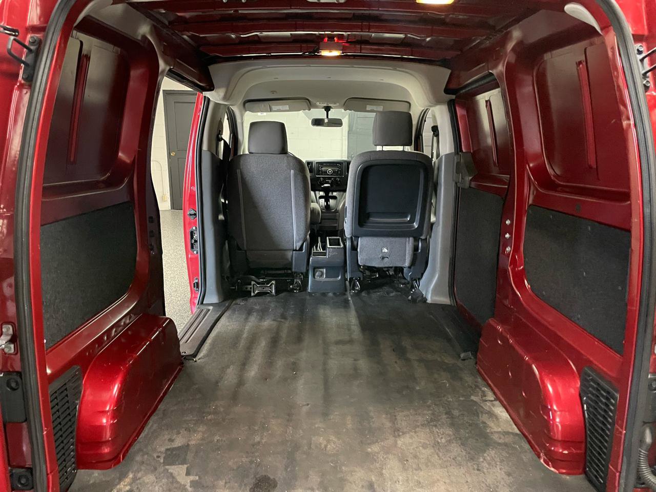 Used 2015 Chevrolet City Express LT image 13