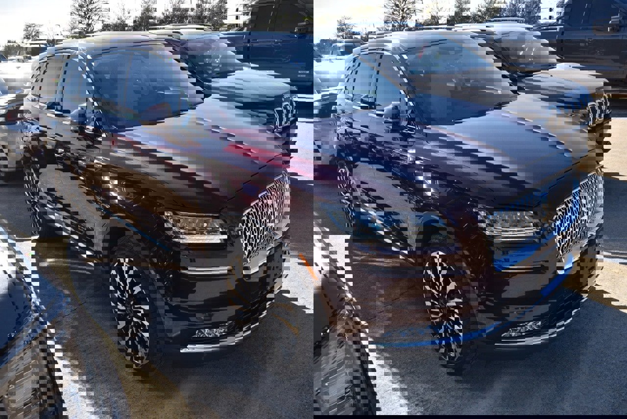 Used 2023 Lincoln Nautilus Black Label image 4
