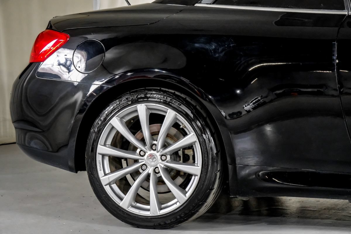 Used 2010 INFINITI G37 Convertible w/ Premium Pkg RWD image 6