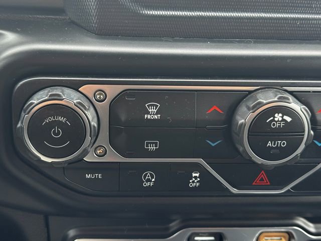 Certified 2019 Jeep Wrangler Unlimited Sahara image 35