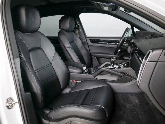 Certified 2019 Porsche Cayenne AWD/4WD image 11