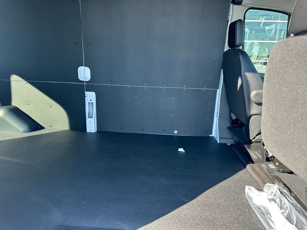 New 2026 Ford Transit 250 Base w/ Exterior Upgrade Package image 17