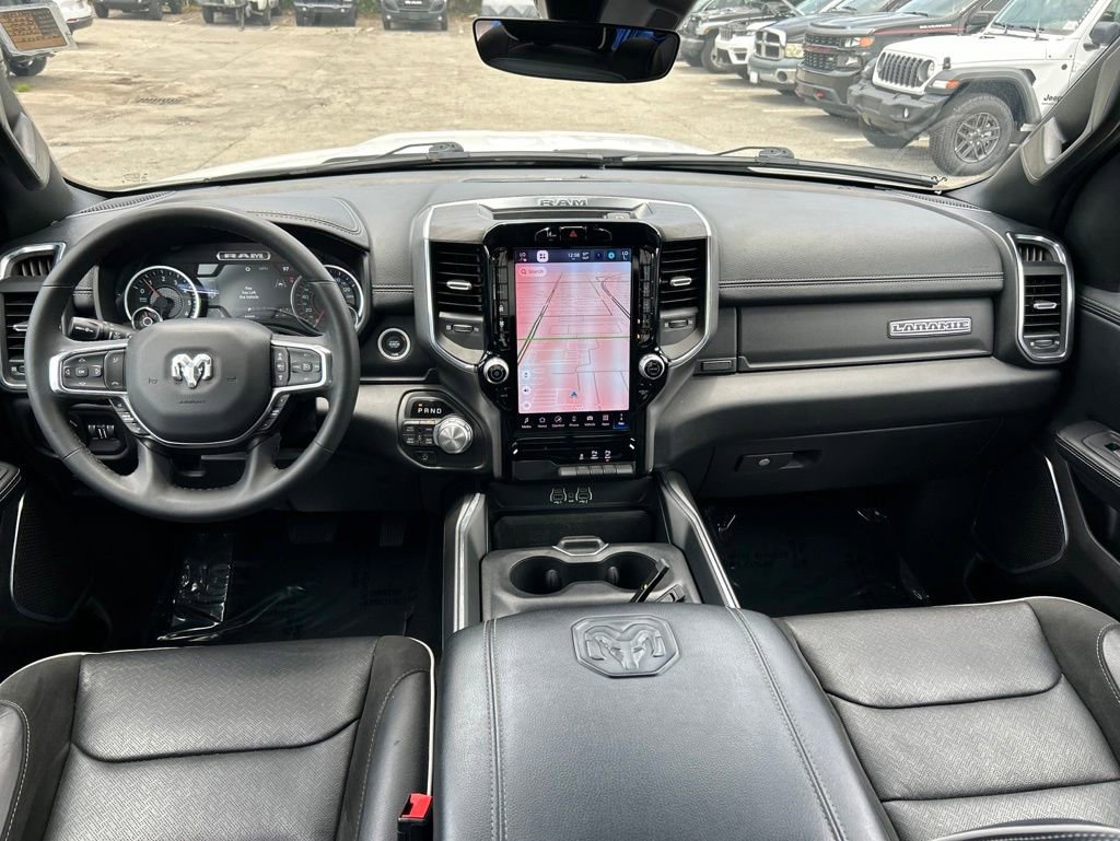 Used 2025 RAM 1500 Laramie AWD/4WD image 32