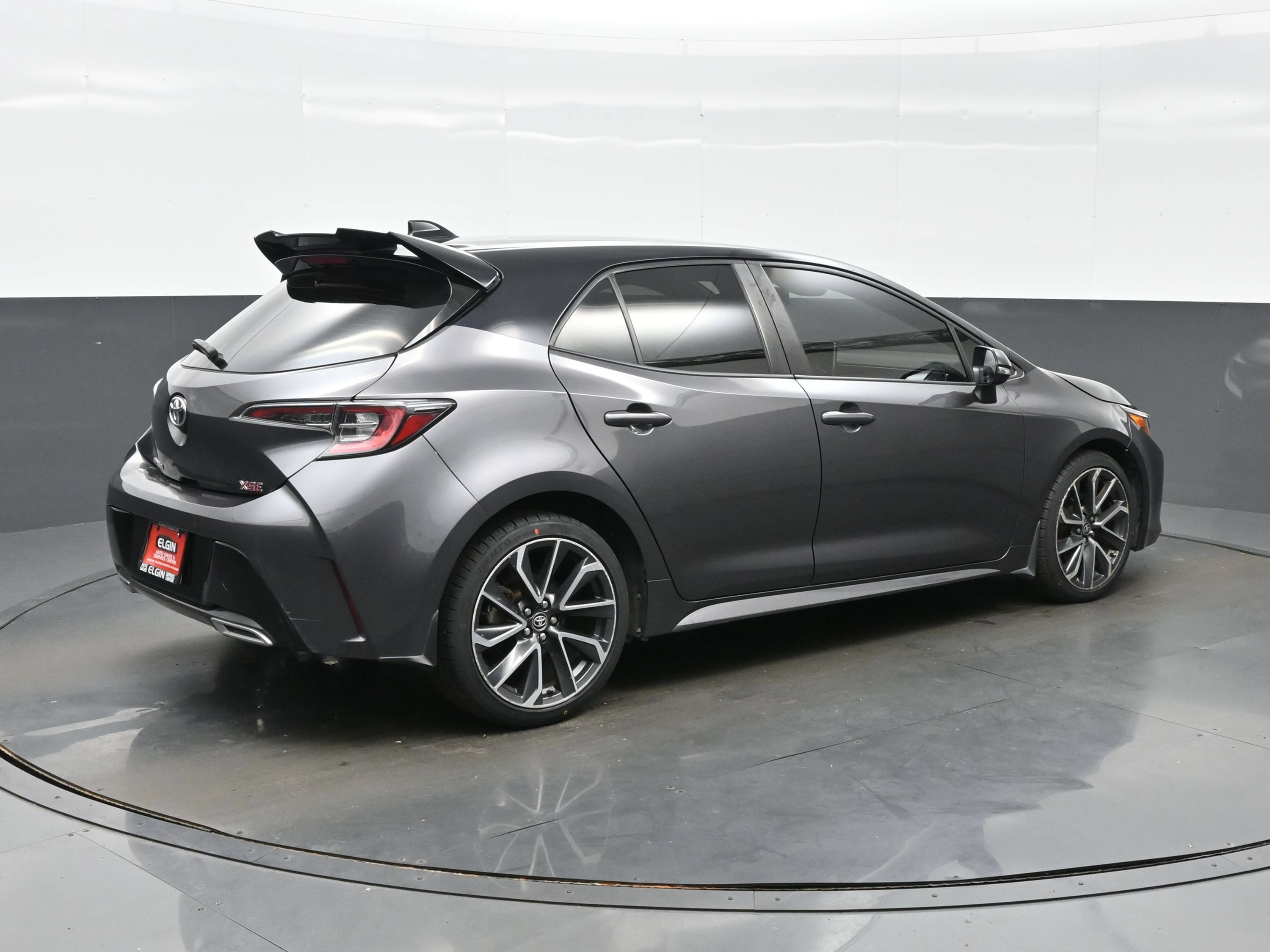 Used 2022 Toyota Corolla XSE FWD image 6