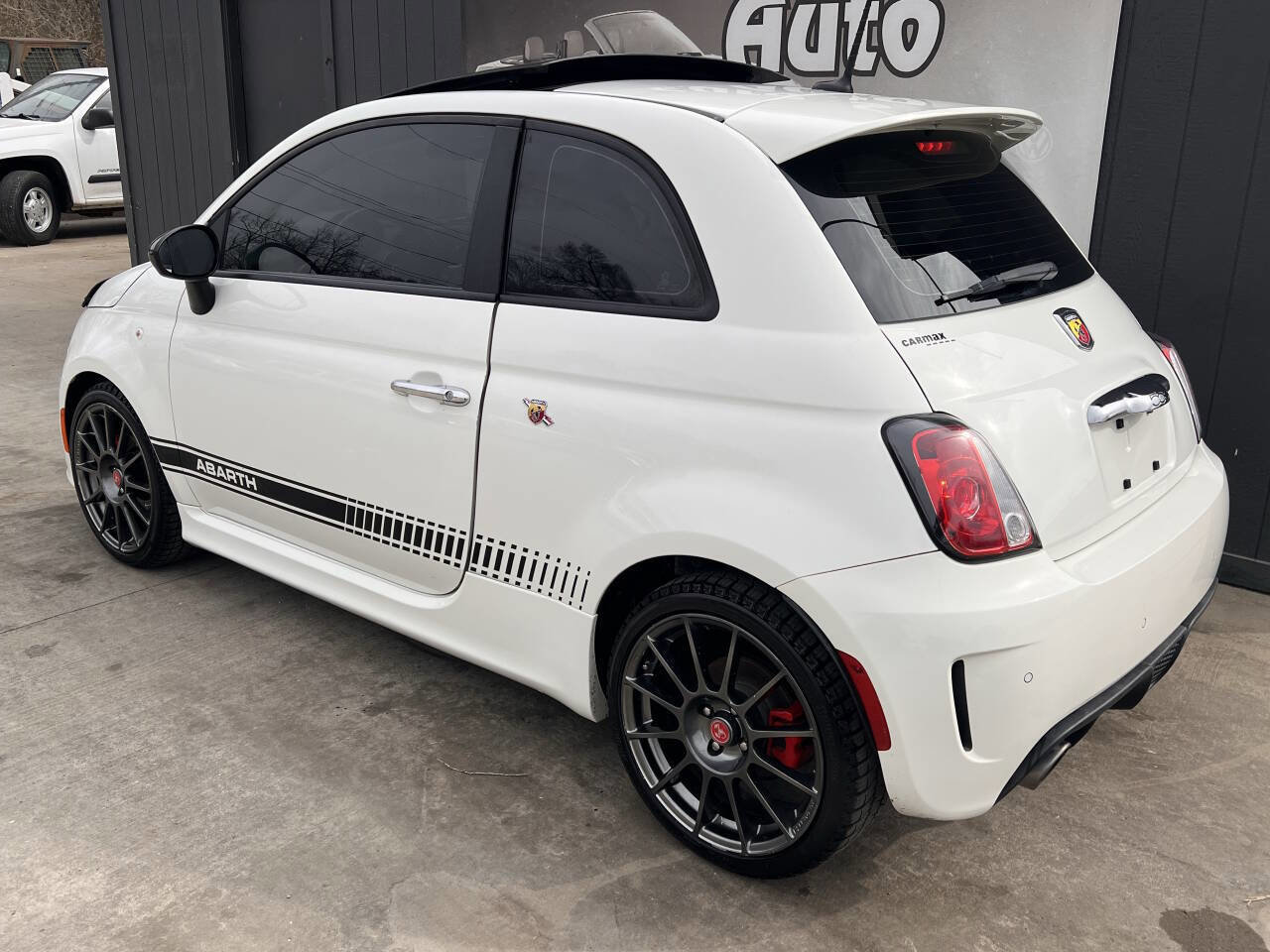 Used 2014 FIAT 500 Abarth w/ Comfort/Convenience Group image 8