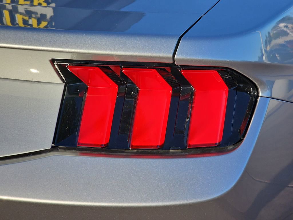 New 2026 Ford Mustang Coupe image 39