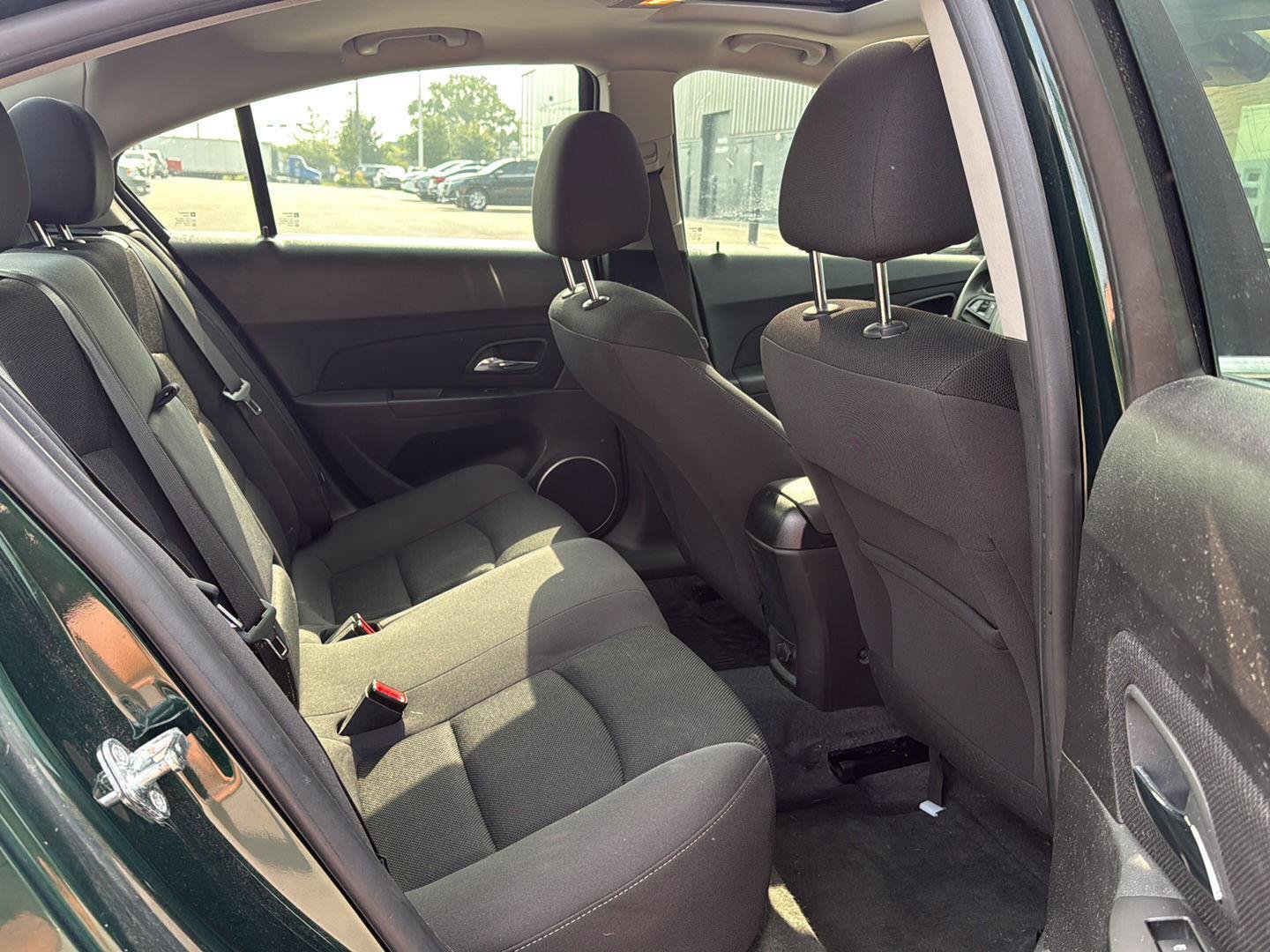 Used 2015 Chevrolet Cruze LT w/ Sun And Sound Package FWD image 11