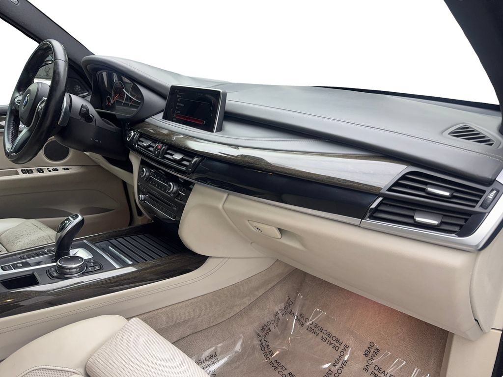 Used 2015 BMW X5 xDrive35i AWD/4WD image 52