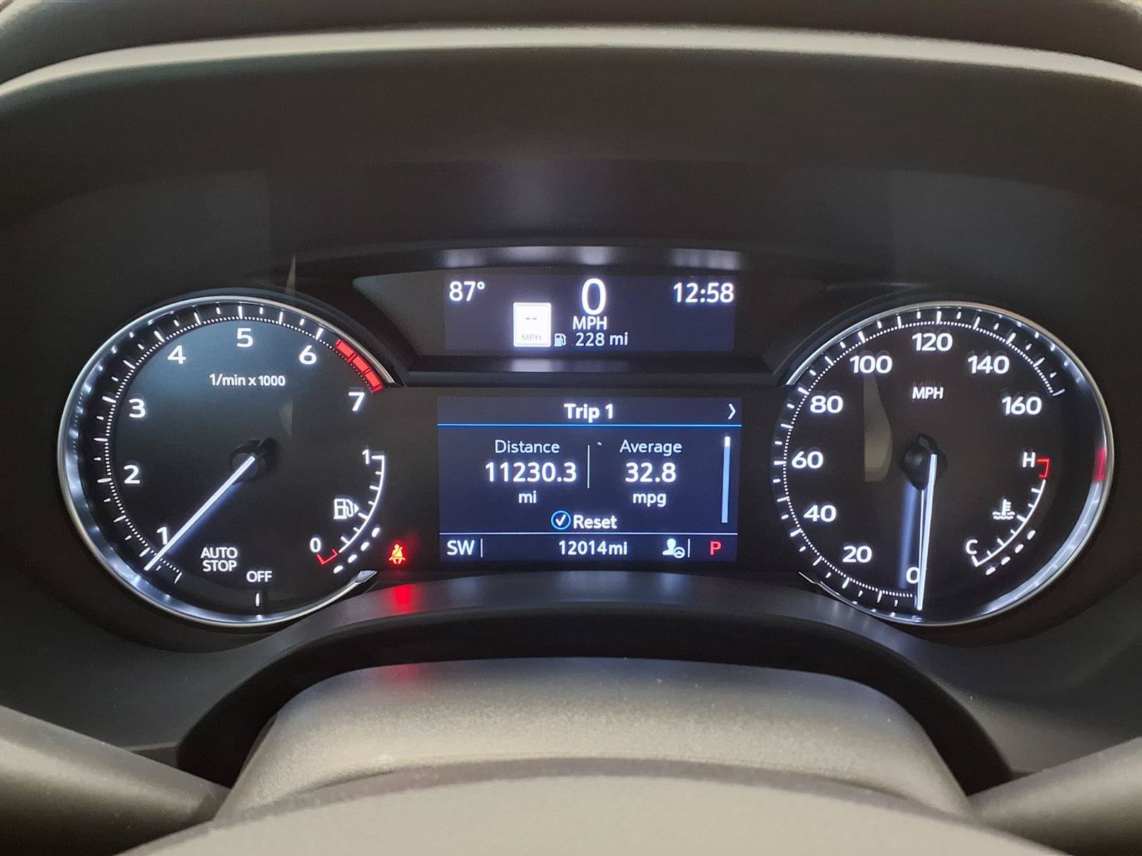 Certified 2024 Cadillac CT4 Premium Luxury RWD image 30