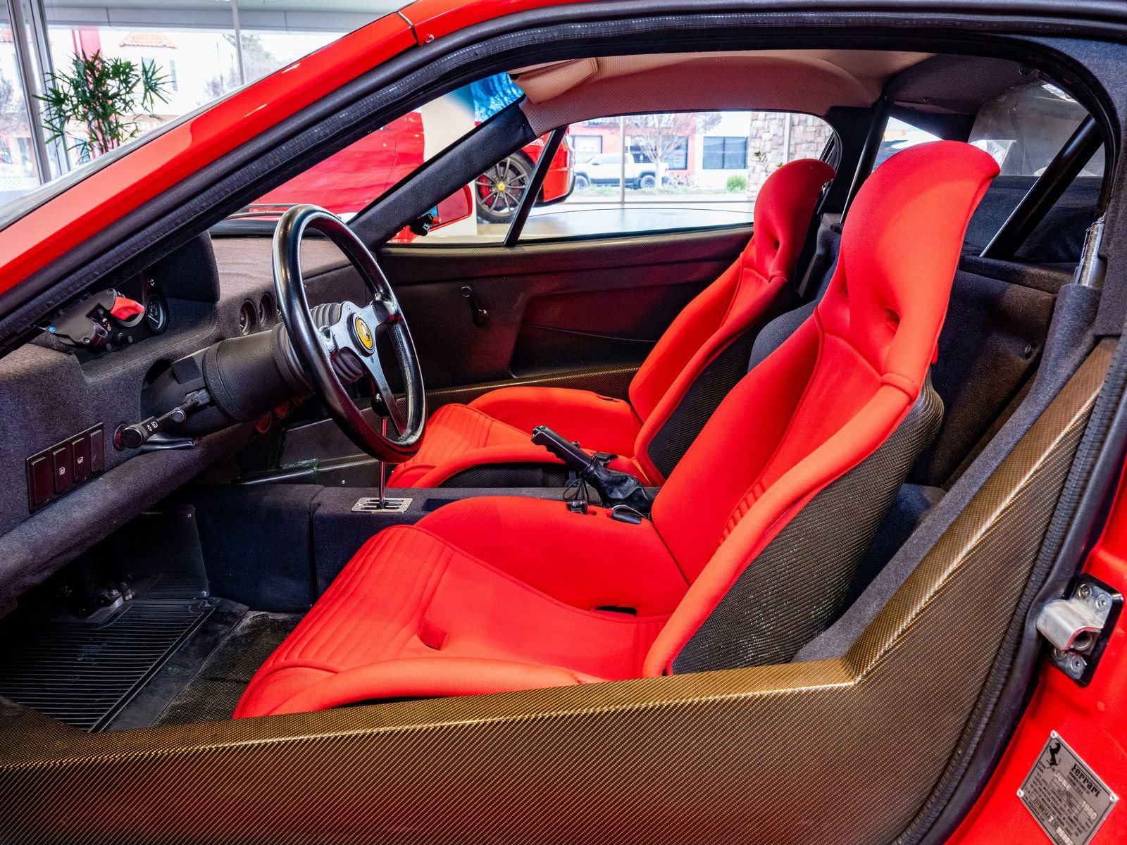 Used 1990 Ferrari F40 RWD image 10