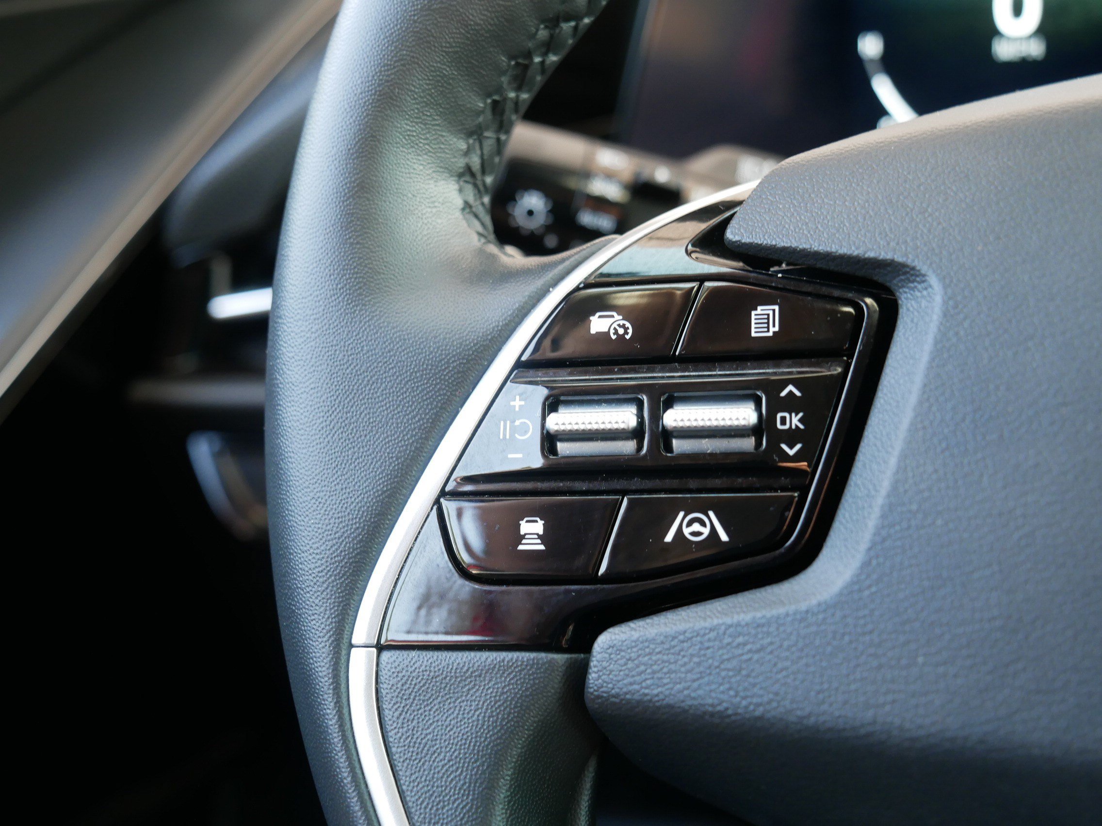 Certified 2023 Kia Niro Wave w/ Wave Preserve Package FWD image 28