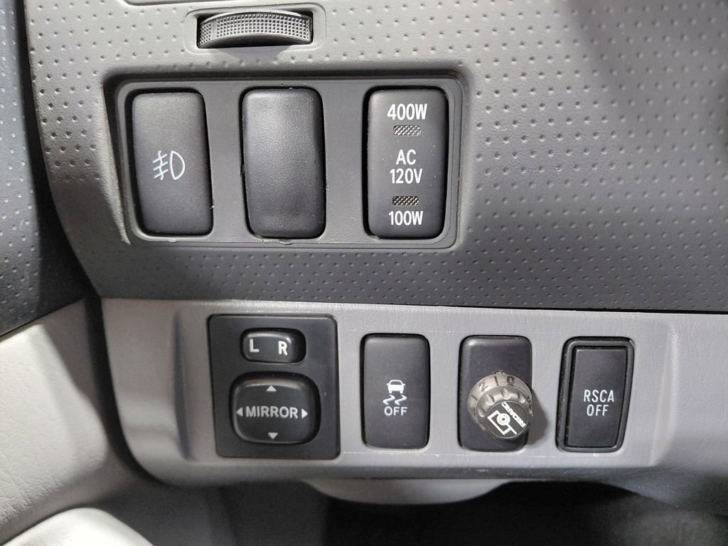 Used 2014 Toyota Tacoma 4x4 Double Cab w/ TRD Sport Package image 35