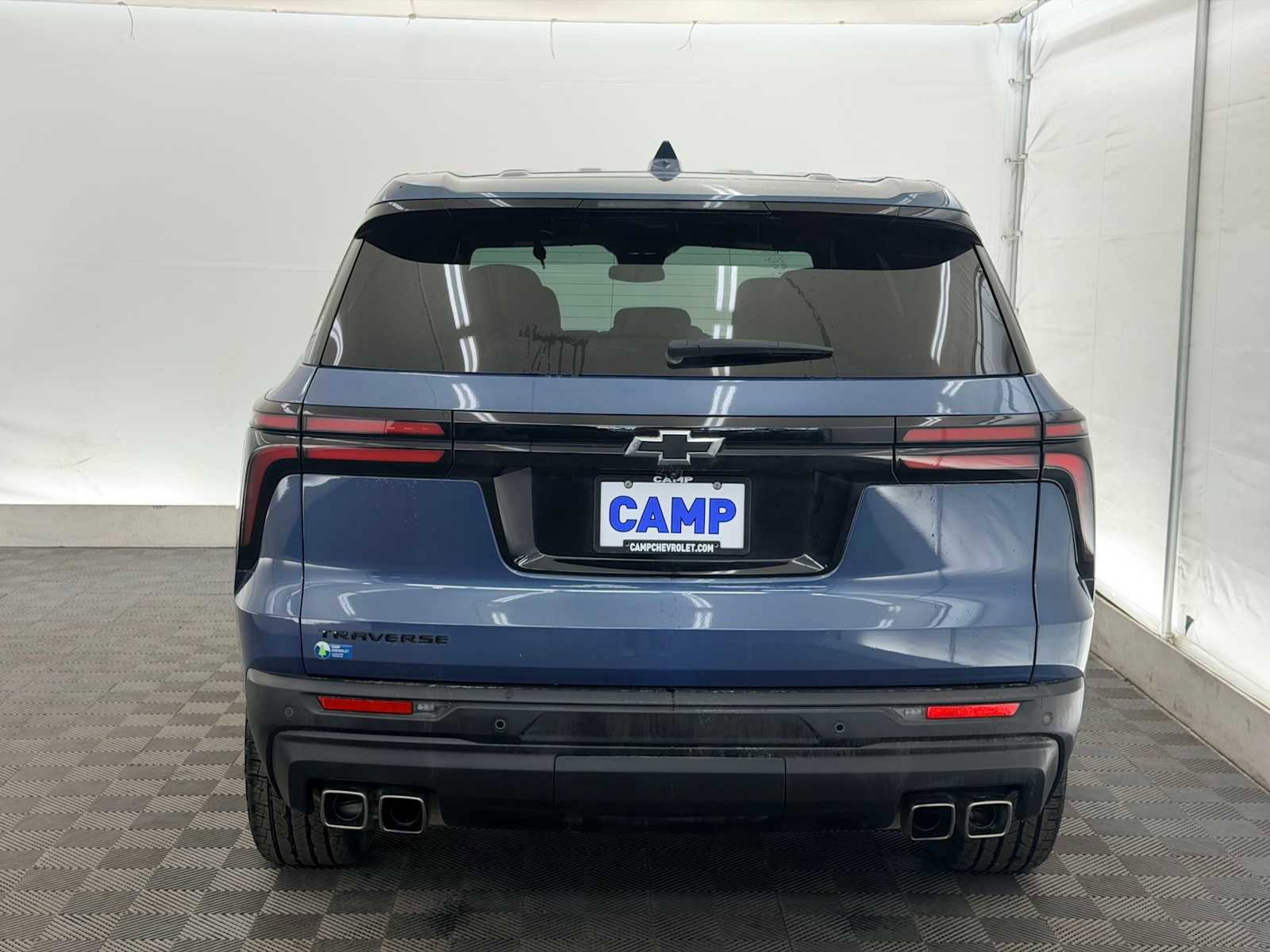 Used 2024 Chevrolet Traverse LS w/ Midnight/Sport Edition image 5