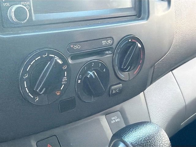 Used 2021 Nissan NV200 S FWD image 13