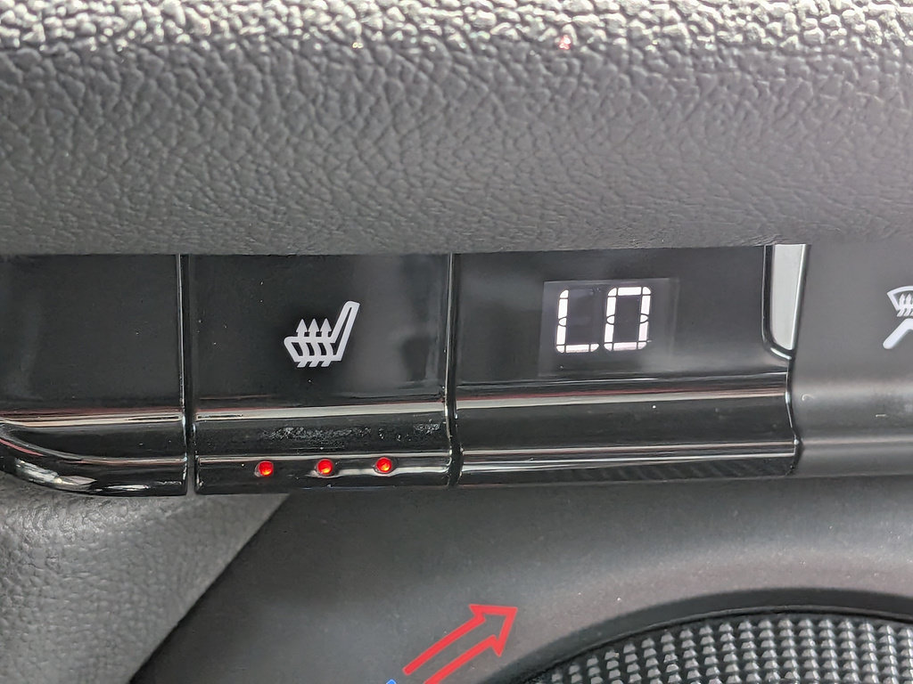Certified 2023 Chevrolet Blazer LT FWD image 21