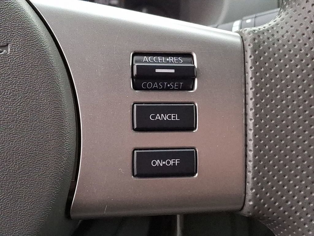 Used 2018 Nissan Frontier SV image 16