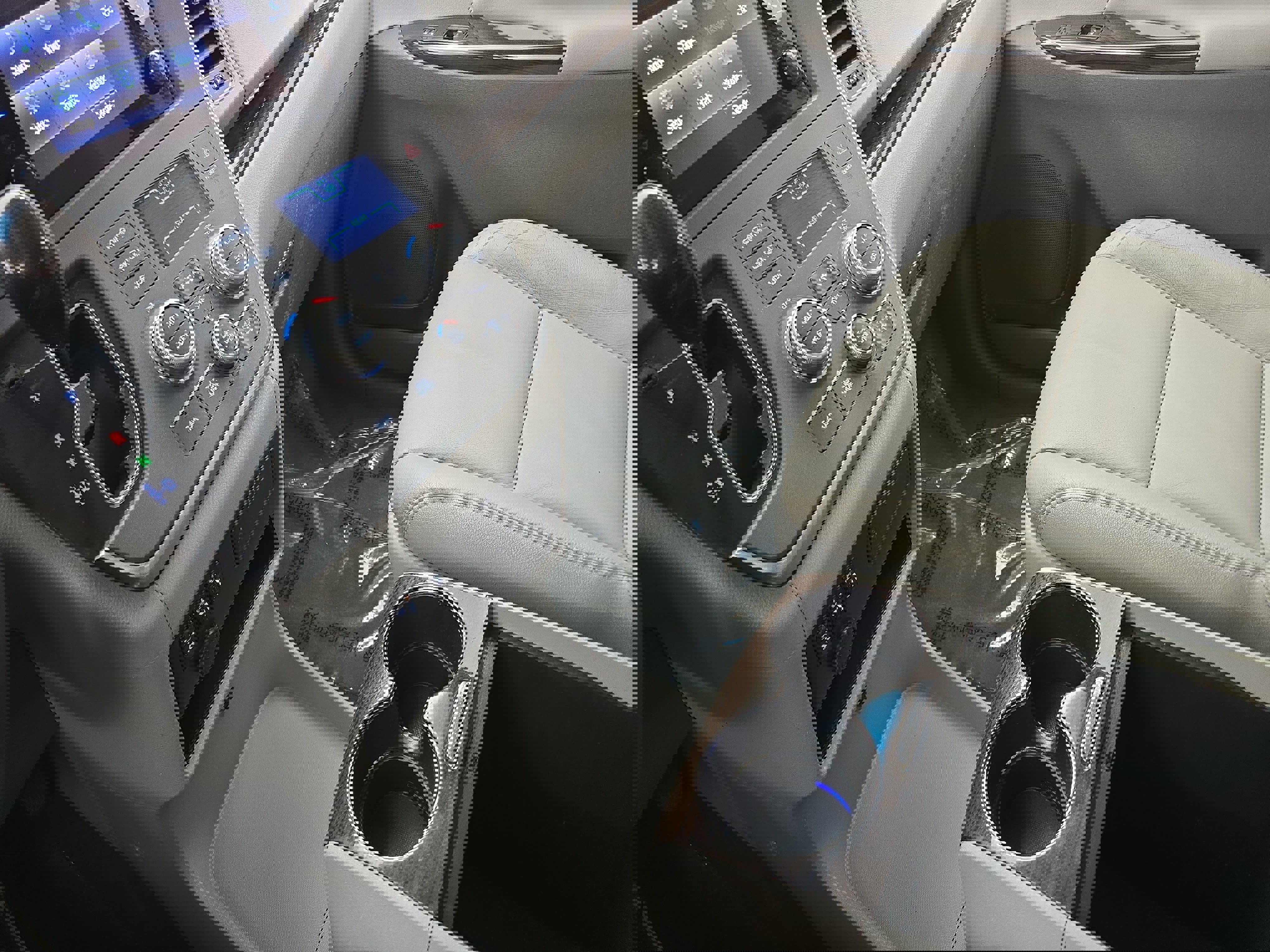 Used 2015 Toyota Sienna XLE image 25