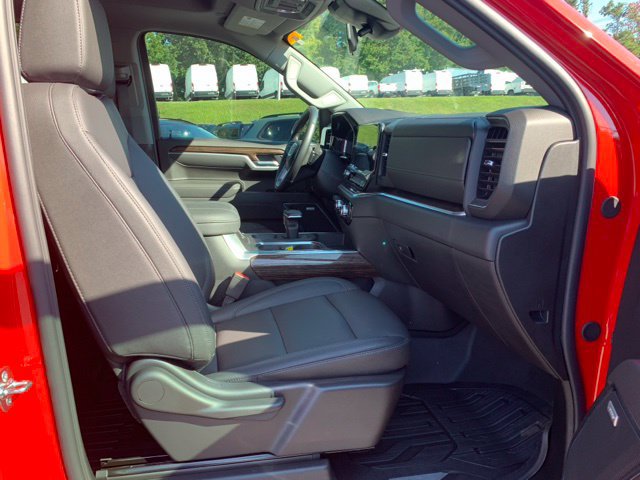 Used 2026 GMC Sierra 1500 Elevation w/ Elevation Premium Package AWD/4WD image 16