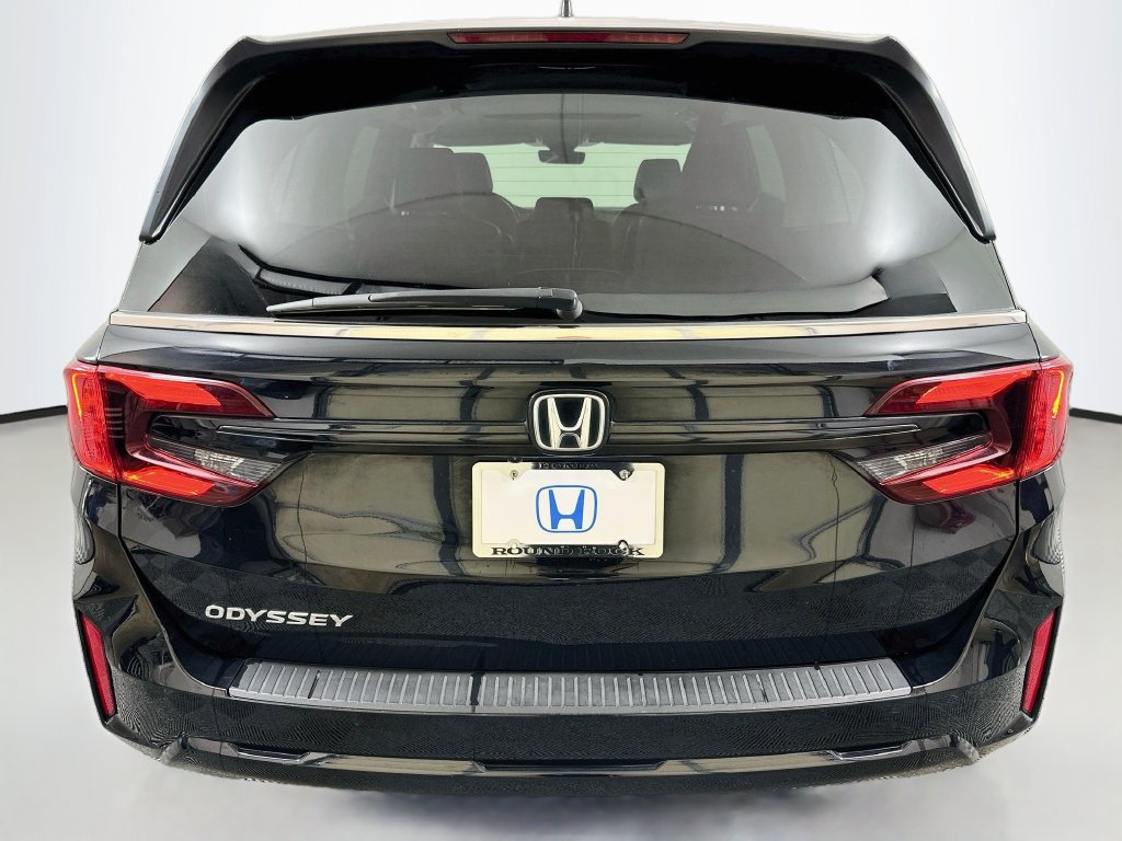 Certified 2025 Honda Odyssey EX-L image 6
