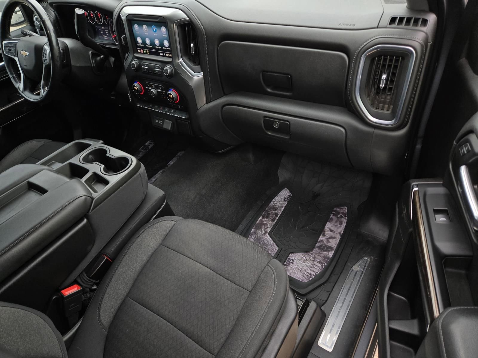 Used 2020 Chevrolet Silverado 1500 LT w/ Texas Edition image 9