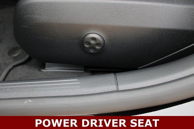 New 2025 Mercedes-Benz C 300 4MATIC Sedan image 12