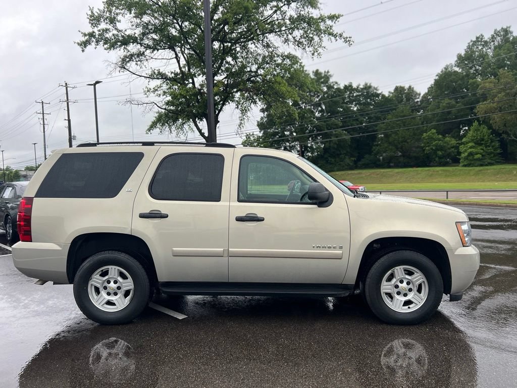 Used 2007 Chevrolet Tahoe LS RWD image 5